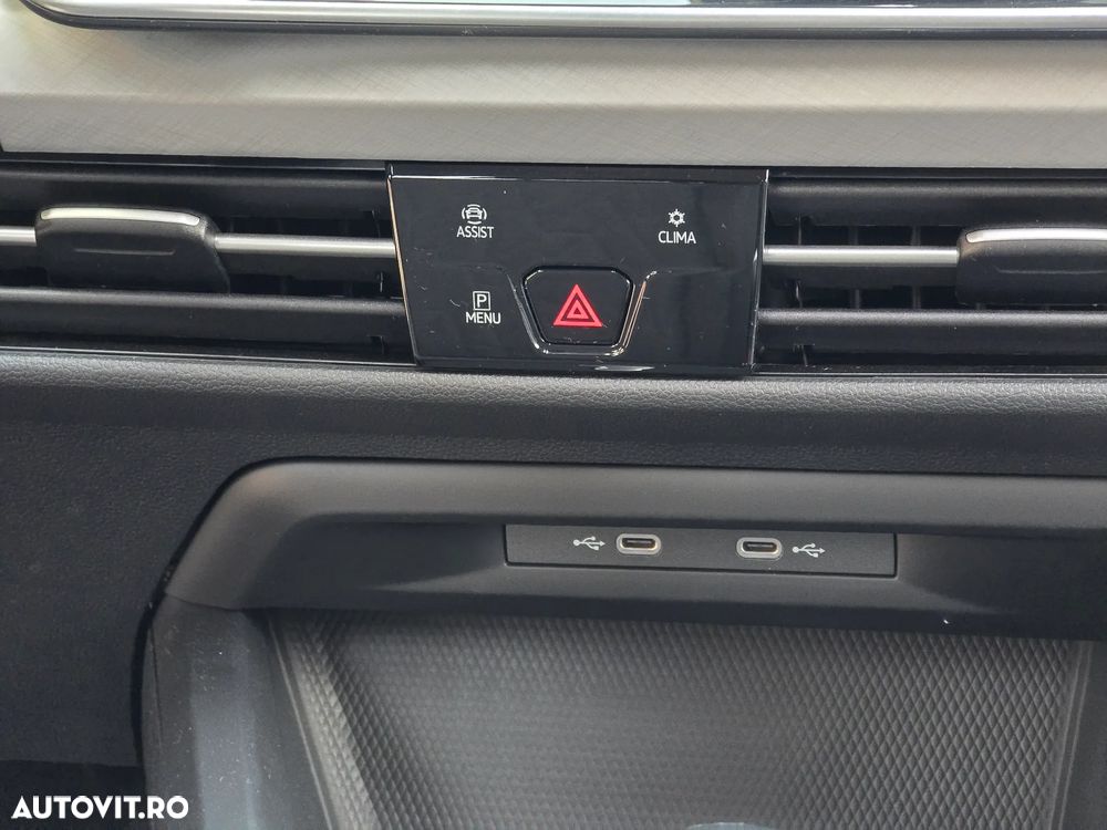 Volkswagen Golf 1.5 TSI Advanced - 23