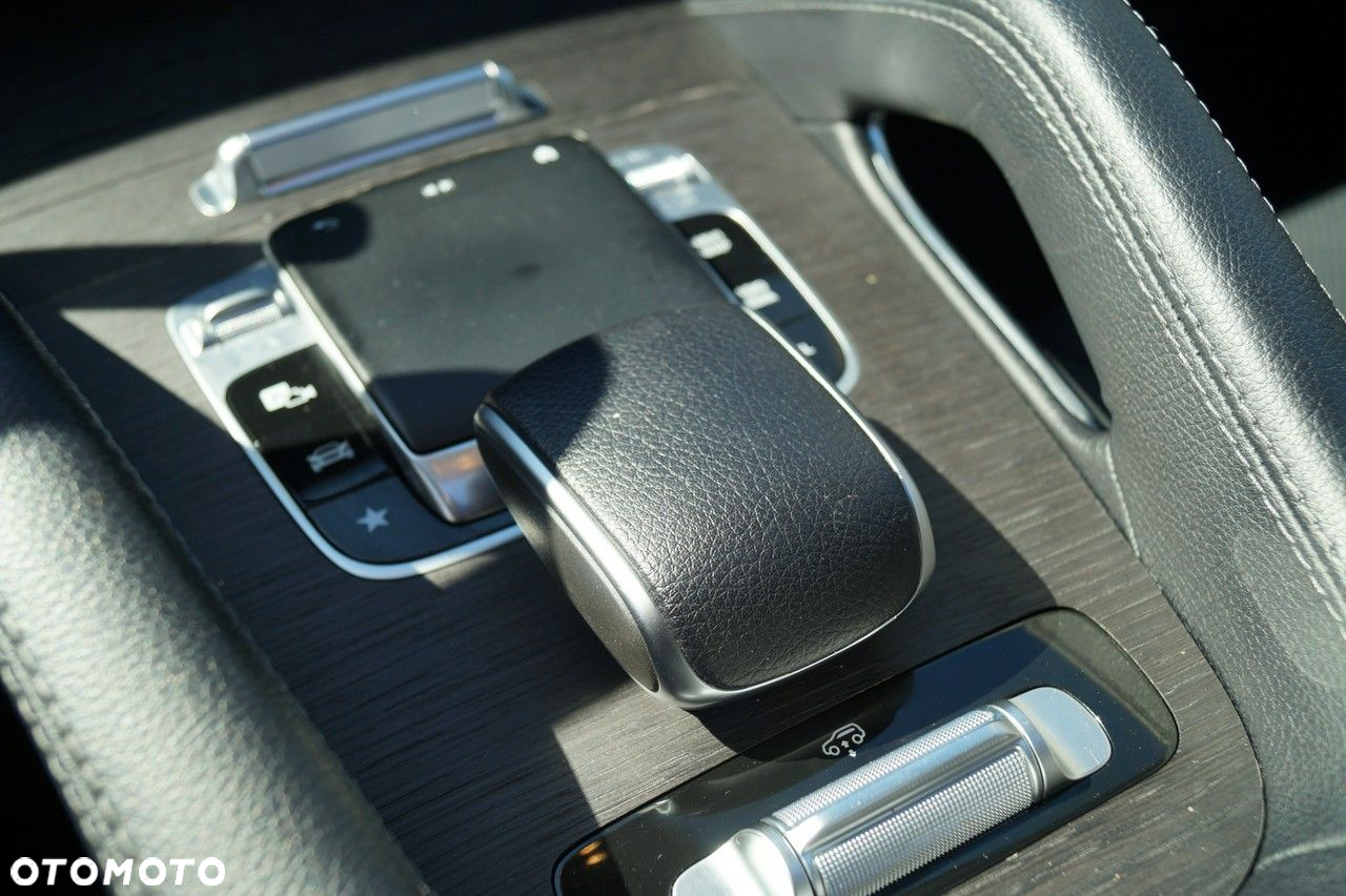Mercedes-Benz GLE - 34