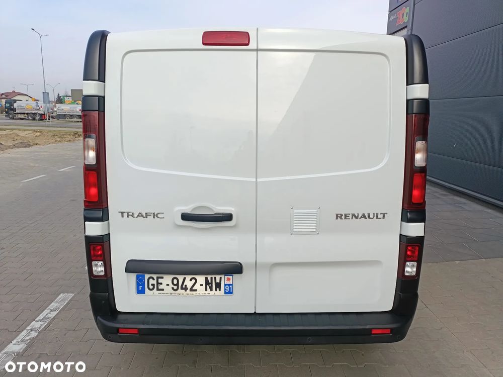 Renault TRAFIC 2.0 DCI LONG 6-OSOBOWO-CIĘŻAROWY - 10