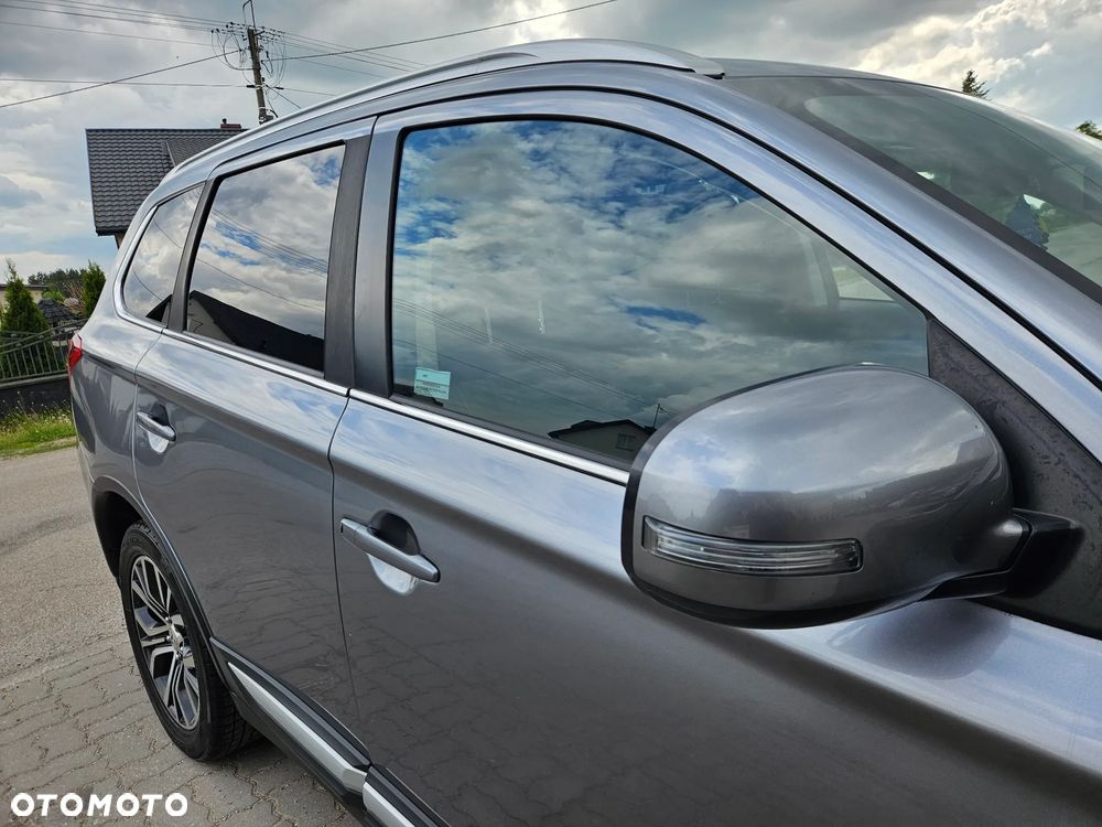 Mitsubishi Outlander 2.0 Intense Comfort 4WD CVT - 6