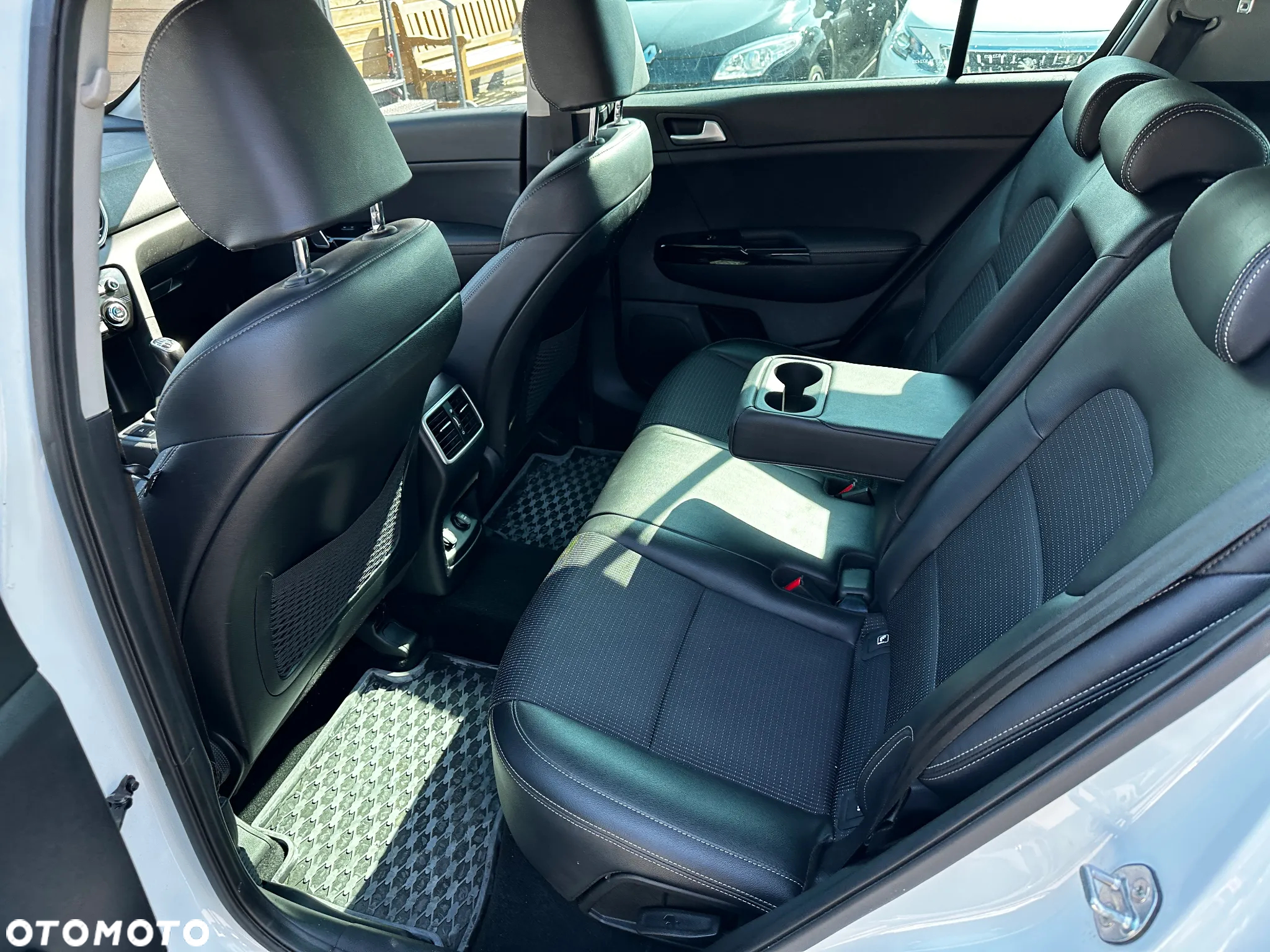 Kia Sportage - 23