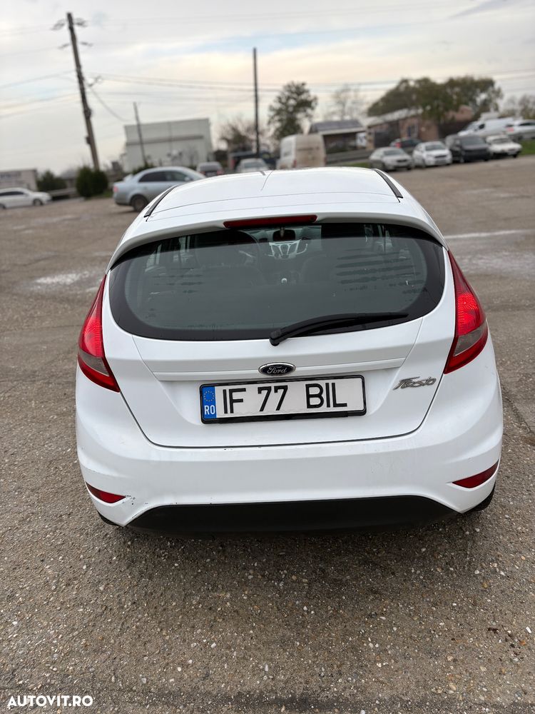 Ford Fiesta 1.4 TDCI Titanium - 4