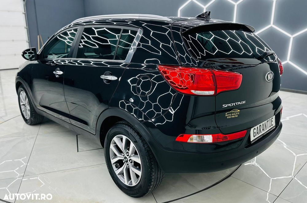 Kia Sportage 1.7 CRDI 2WD Dream-Team Edition - 5