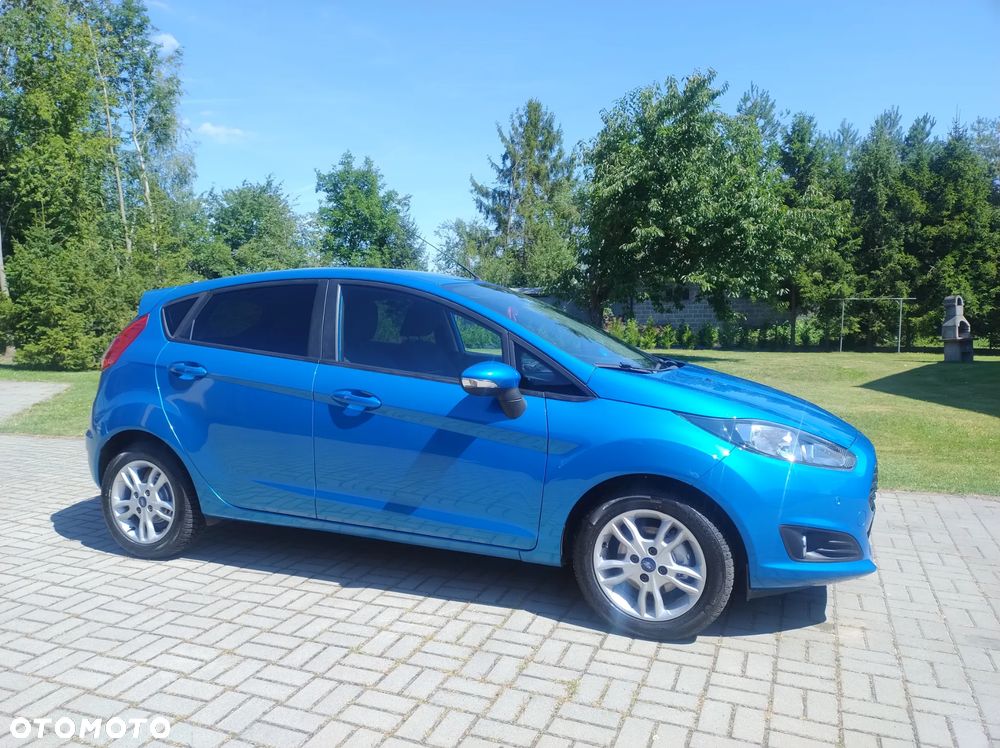Ford Fiesta 1.25 Celebration - 3