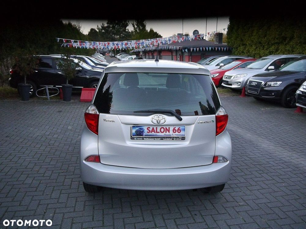 Toyota Verso S 1.33 Premium - 12