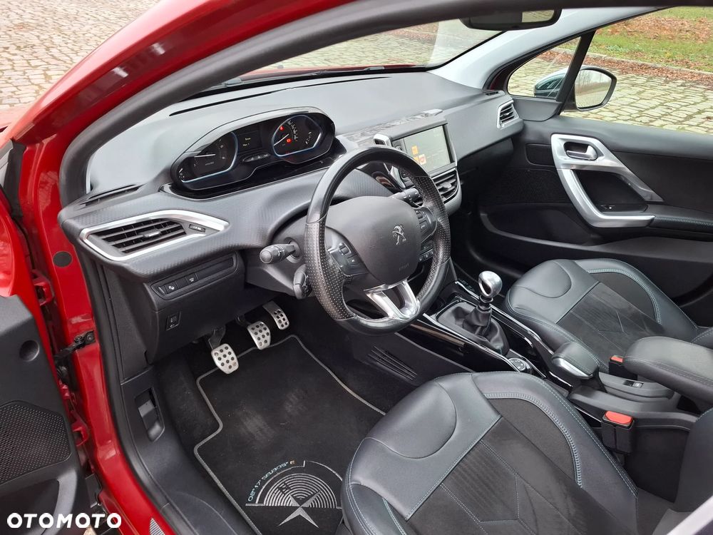 Peugeot 2008 1.5 BlueHDi Crossway - 13