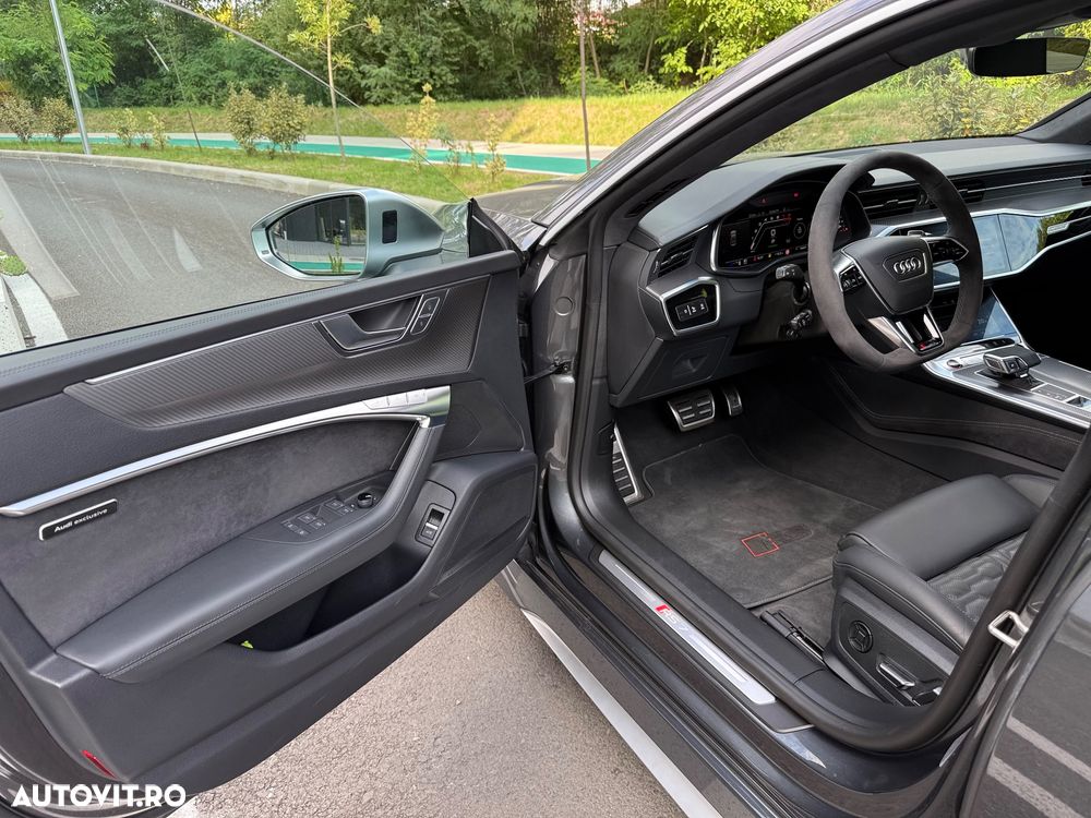 Audi RS7 4.0 TFSI quattro Tiptronic - 32