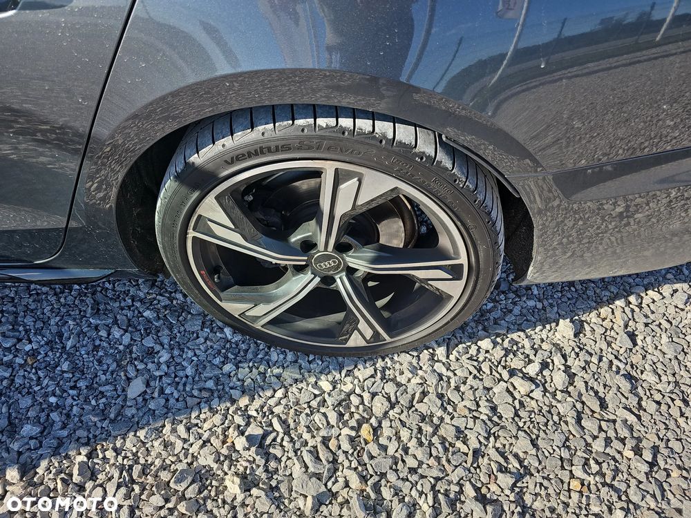 Audi A4 Limousine - 26