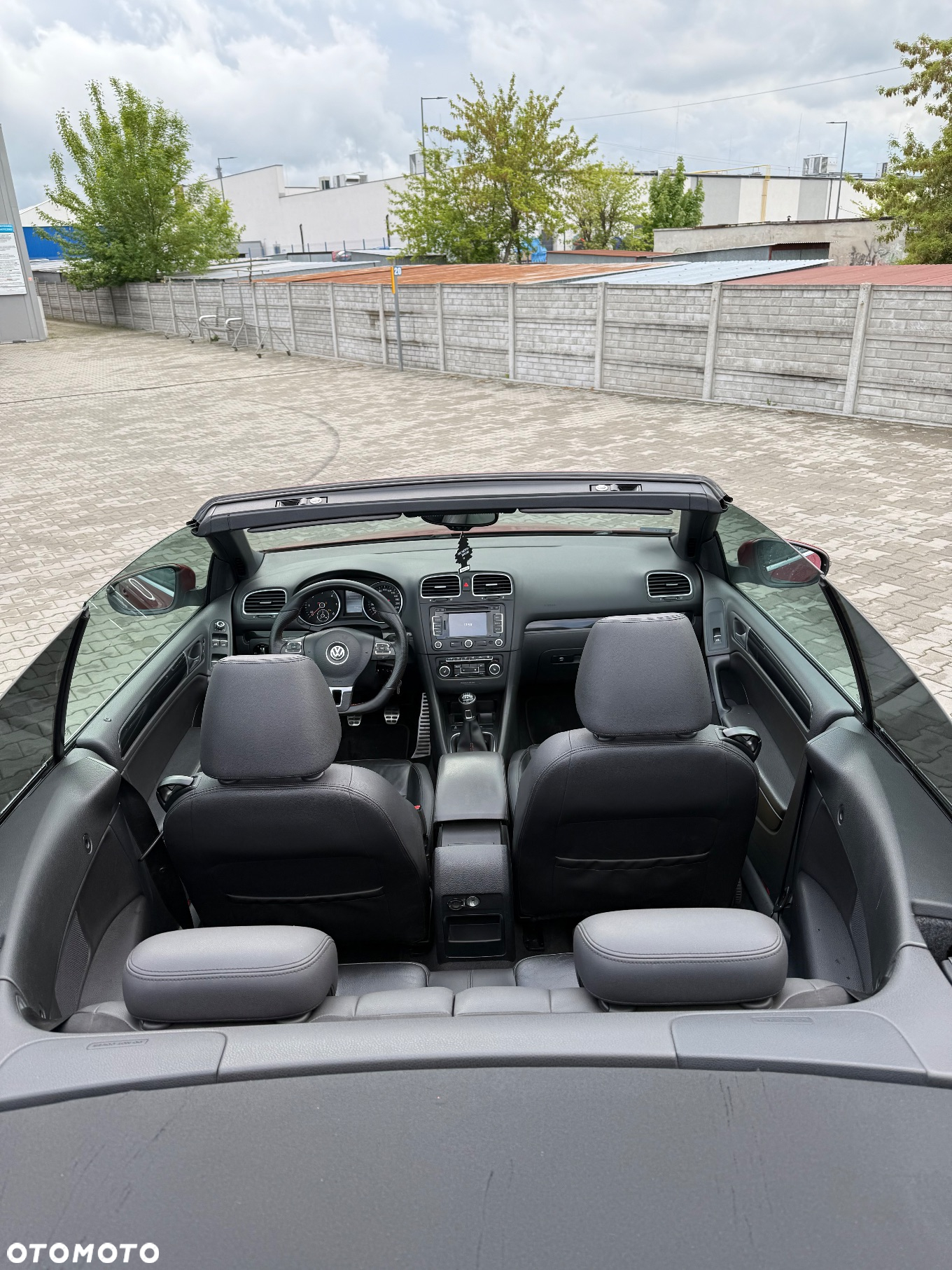 Volkswagen Golf VI 1.6 TDI Comfortline - 6