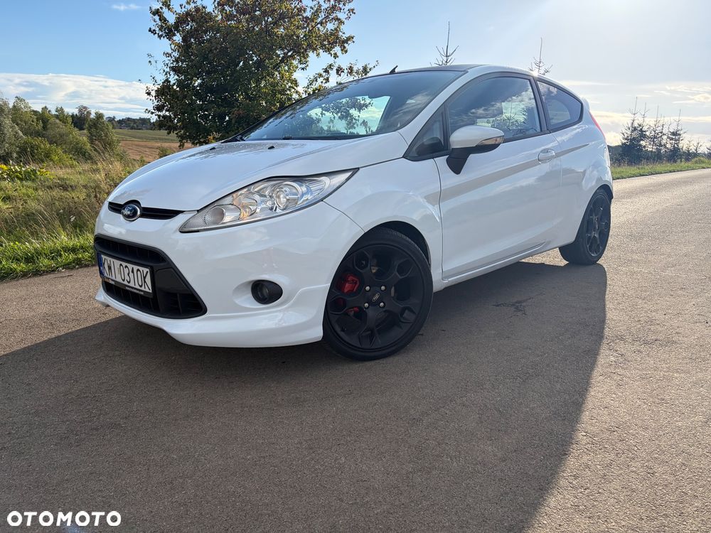 Ford Fiesta - 34