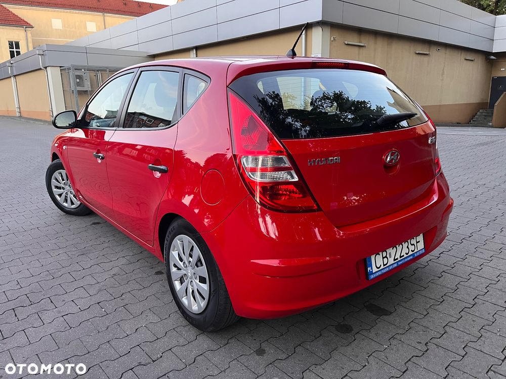 Hyundai i30 1.4 Edition Plus - 11