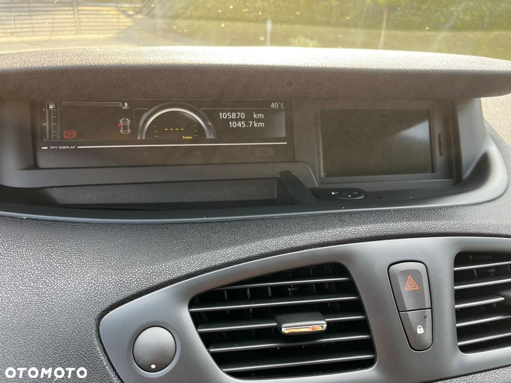 Renault Scenic 1.6 16V 110 LIMITED - 12