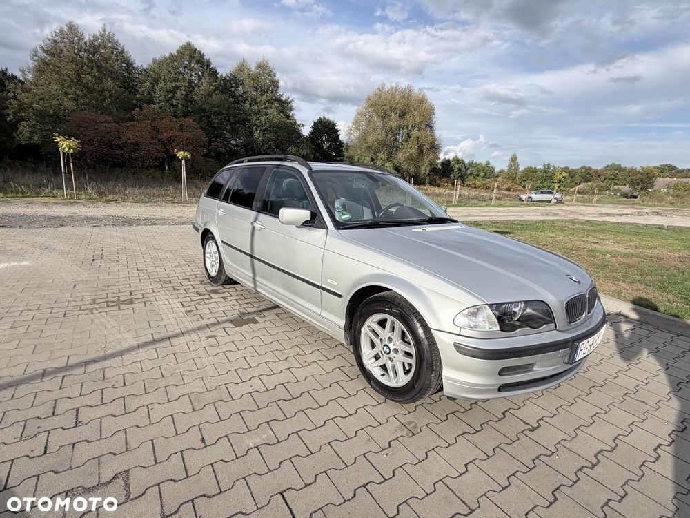 BMW Seria 3 - 1