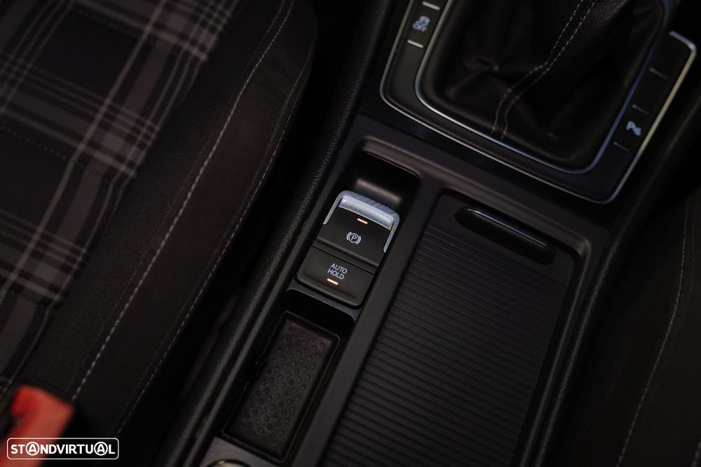 VW Golf GTD BlueMotion - 20