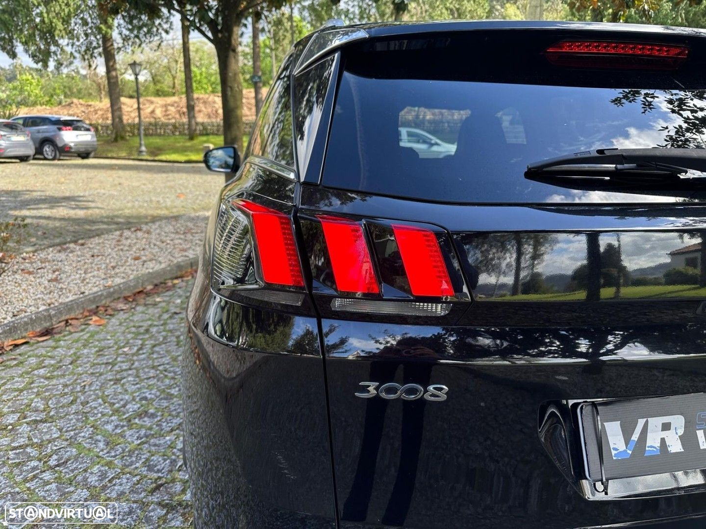 Peugeot 3008 1.5 BlueHDi GT Line - 25