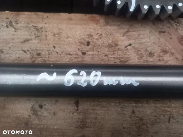 Wałek WOM Massey Ferguson 6170 - 3