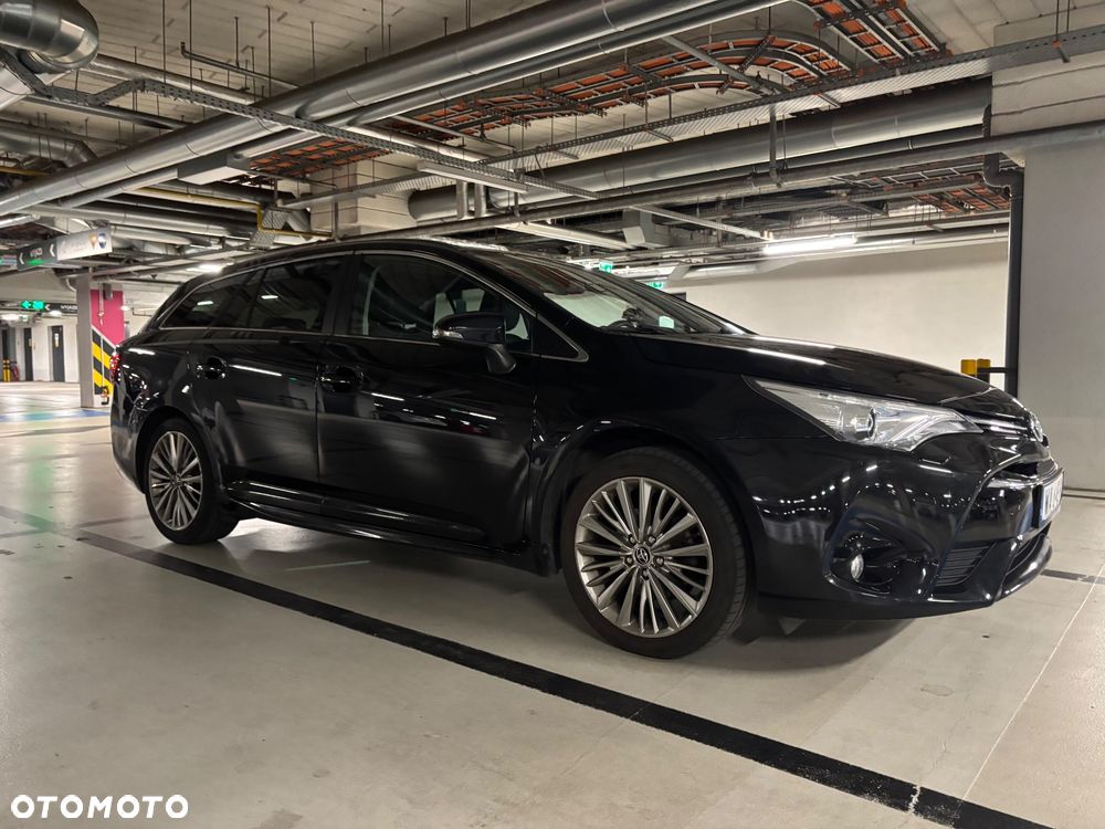 Toyota Avensis Touring Sports 1.8 Business Edition - 9