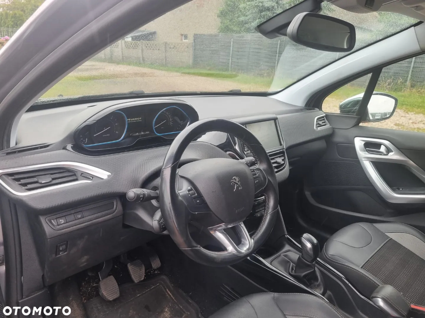 Peugeot 2008 BlueHDi 100 STOP & START Allure - 14