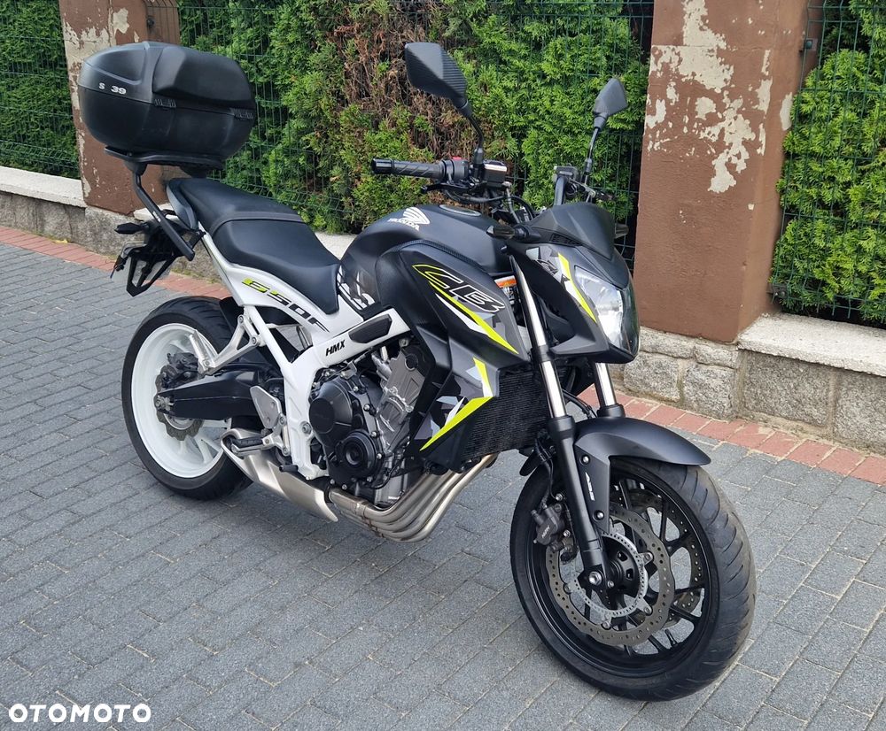Honda CB - 2