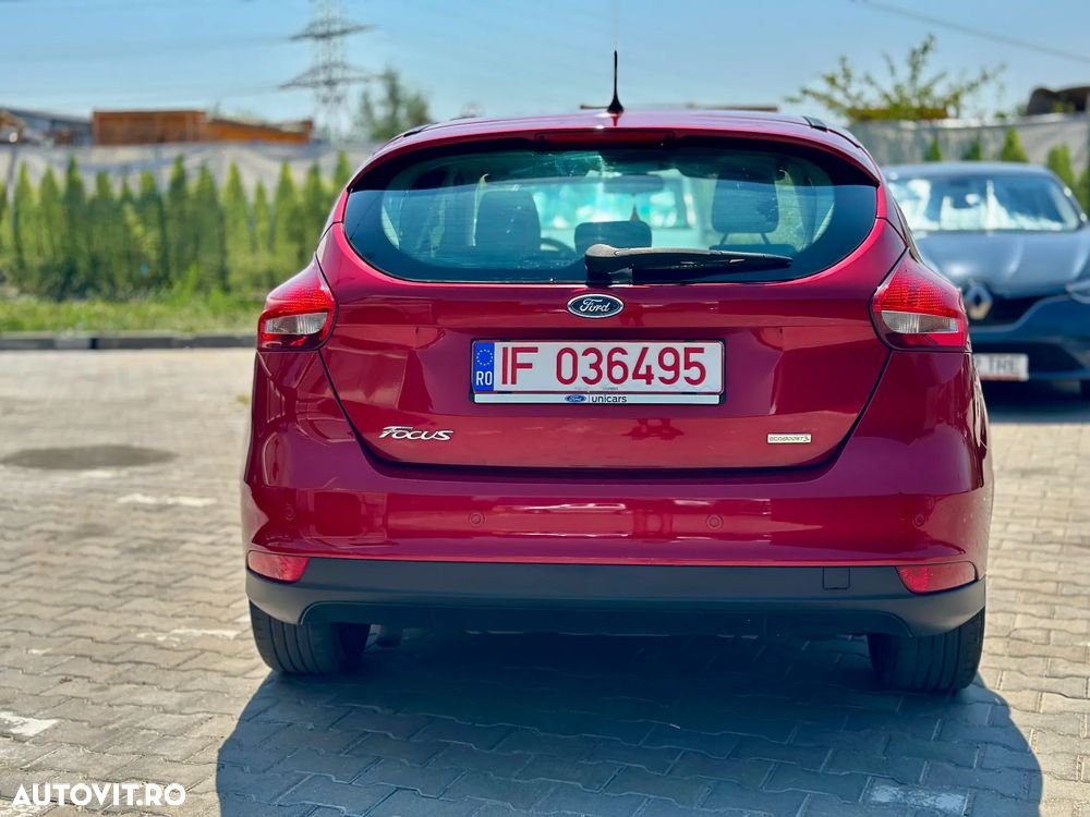 Ford Focus 1.0 EcoBoost Start Stop Titanium - 4