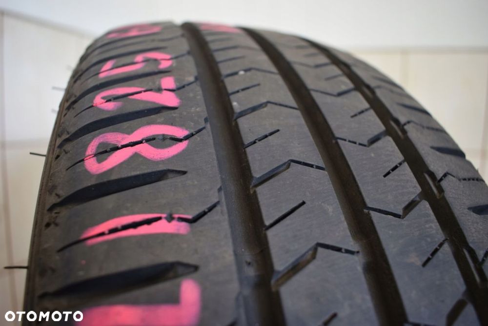 R16C 195/60 Nexen Roadian CT8 - 2