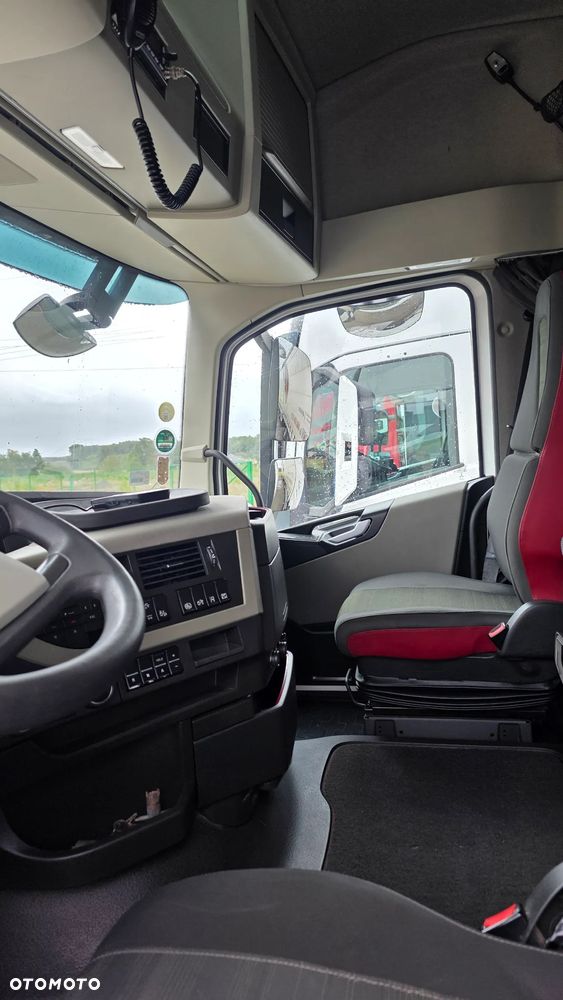 Volvo FH 460 - 33