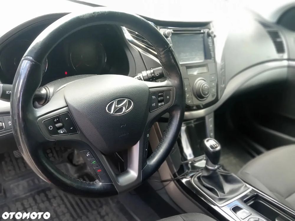 Hyundai i40 - 13