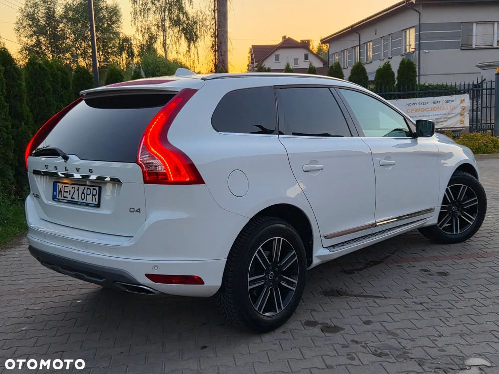 Volvo XC 60 D4 Drive-E Summum - 3