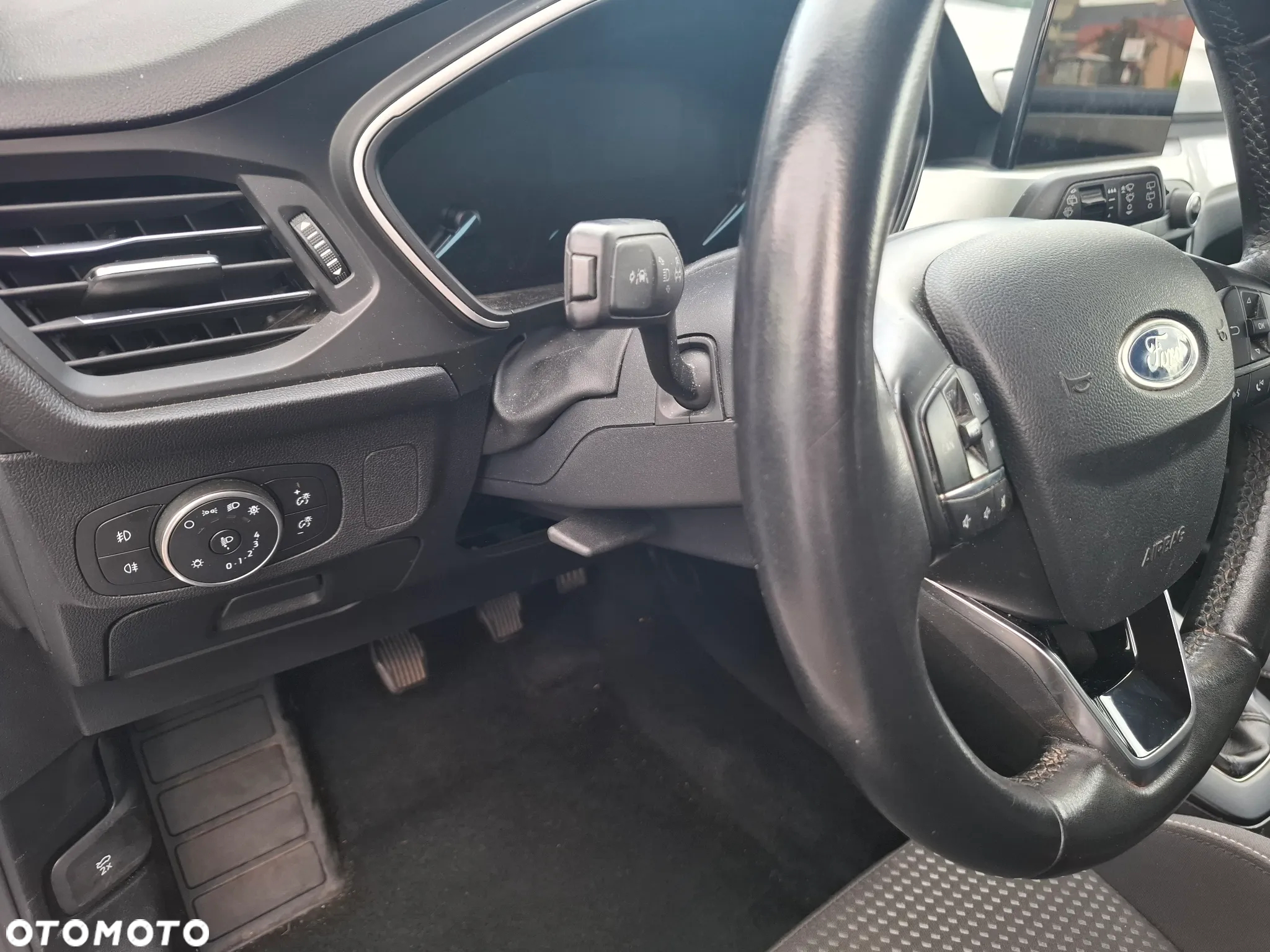 Ford Focus 1.5 EcoBlue Start-Stopp-System ACTIVE DESIGN - 17