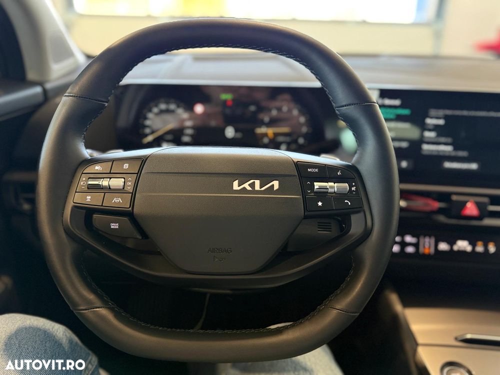 Kia Sportage PE 1.6 T-GDI 7DCT 4x2 Comfort Line - 13