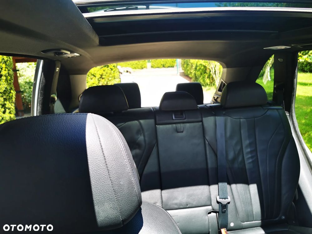 BMW X5 3.5i xDrive - 17