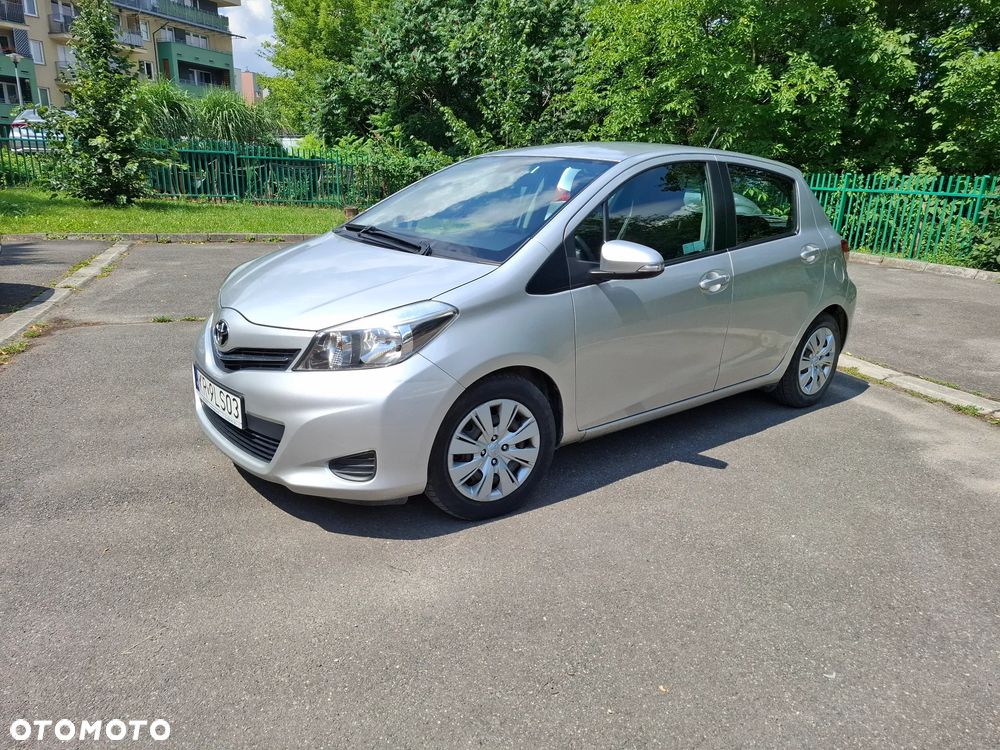 Toyota Yaris - 2