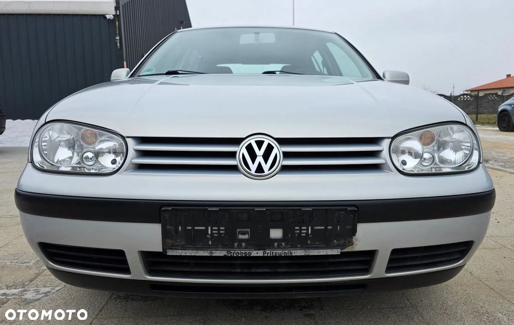 Volkswagen Golf 1.4 Comfortline - 3