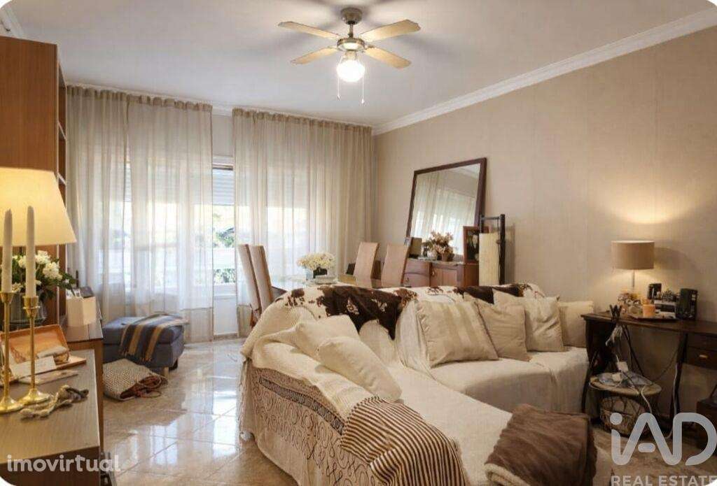Apartamento T2 em Agualva e Mira-Sintra - Grande imagem: 2/11