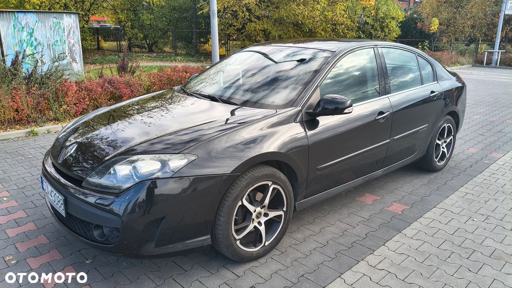 Renault Laguna - 1