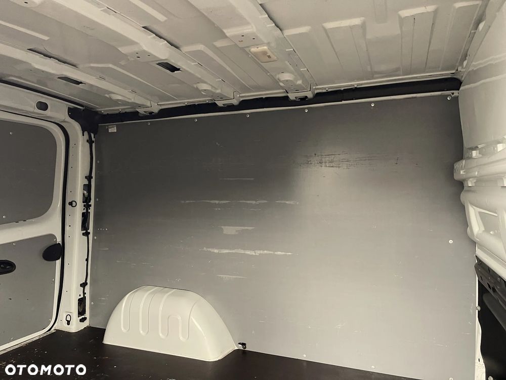 Renault Trafic L1H1 - 10