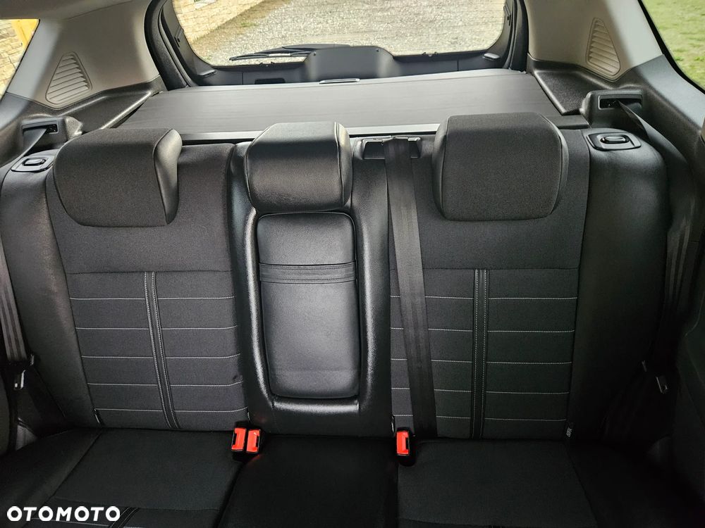 Ford Kuga 2.0 TDCi 4WD Titanium - 36