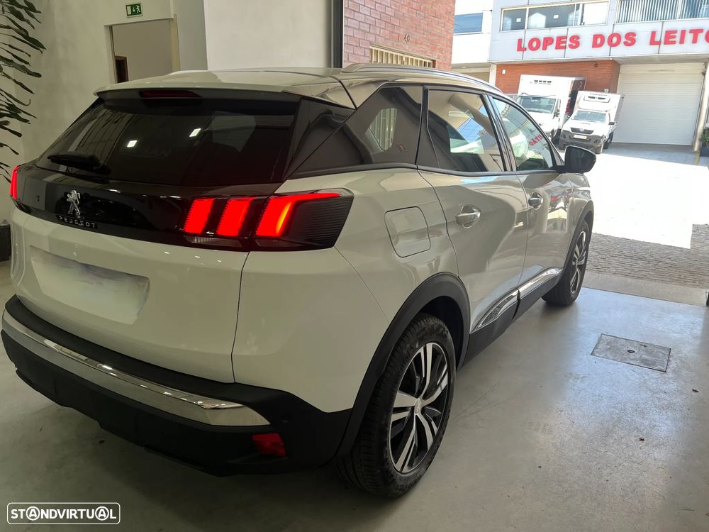Peugeot 3008 1.2 PureTech Allure Pack EAT8 - 10
