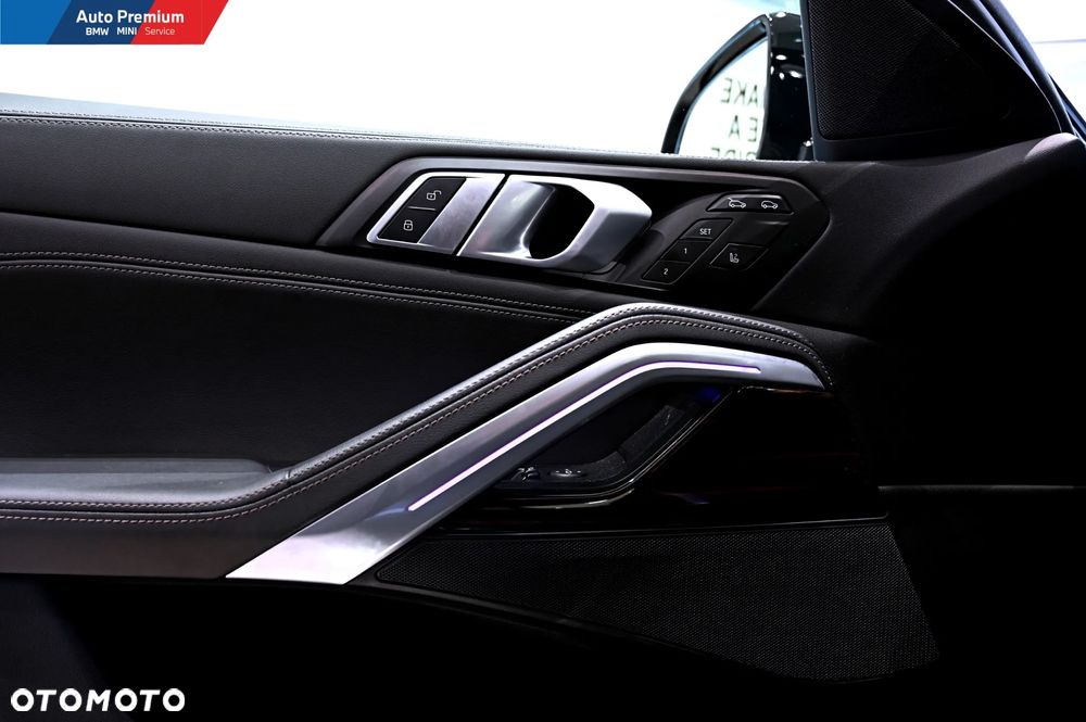 BMW X6 xDrive30d - 11