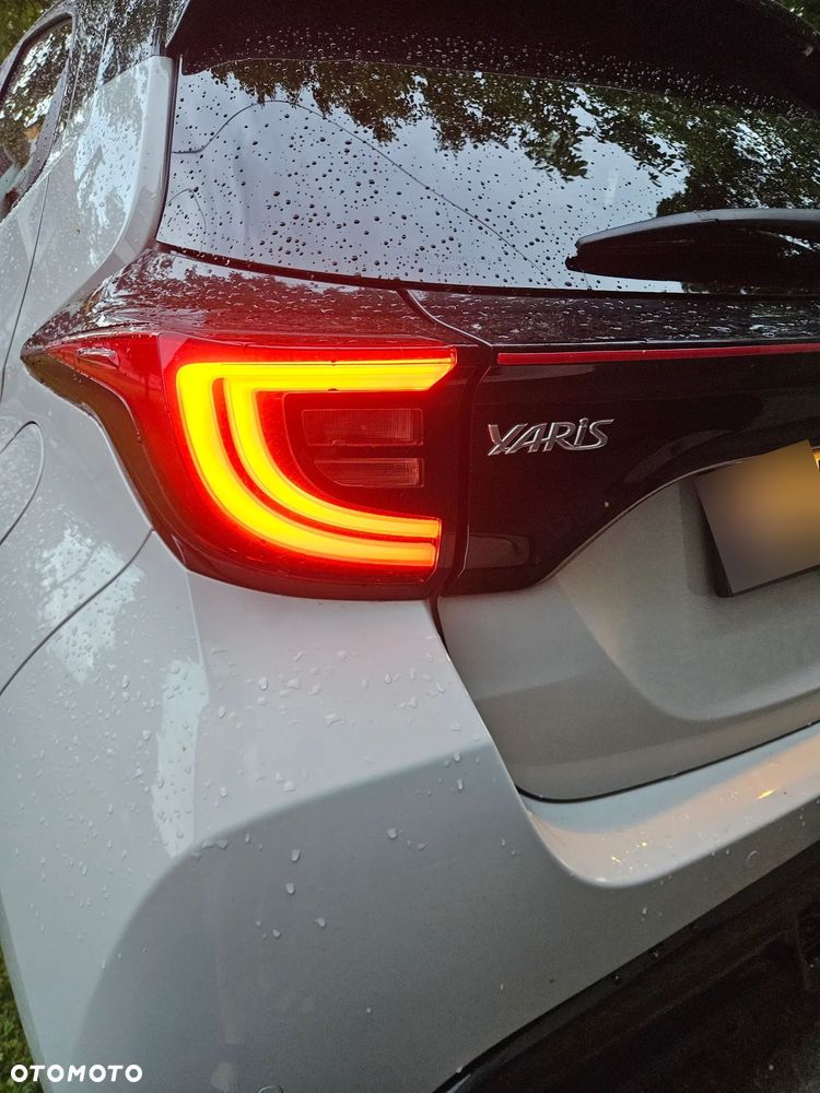 Toyota Yaris 1.5 Comfort - 13