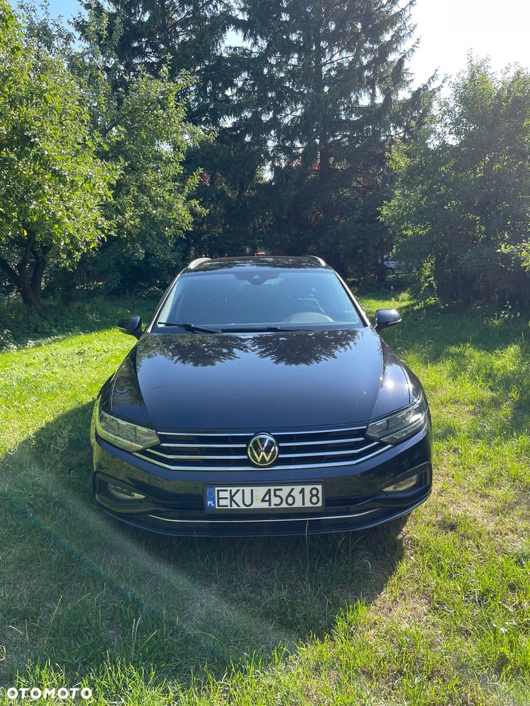 Volkswagen Passat 2.0 TDI EVO Elegance DSG - 2