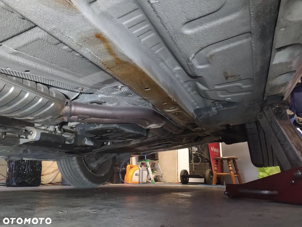 BMW Seria 3 330 Ci Edition Exclusive - 35