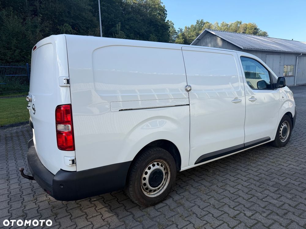 Opel Vivaro - 8