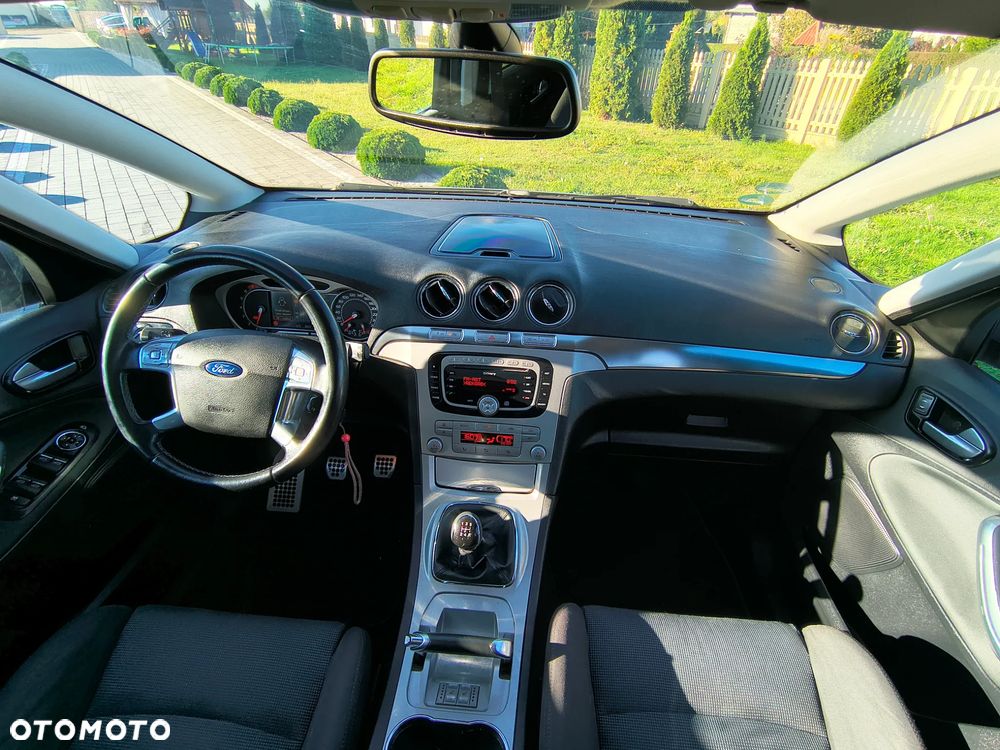 Ford S-Max 2.0 Viva Titanium - 25
