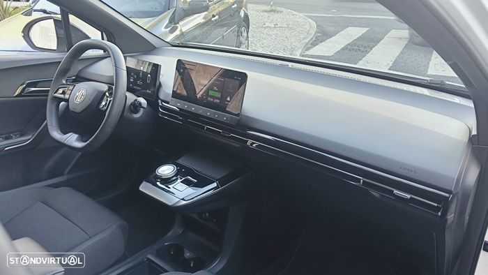 MG MG4 4 Standard - 18