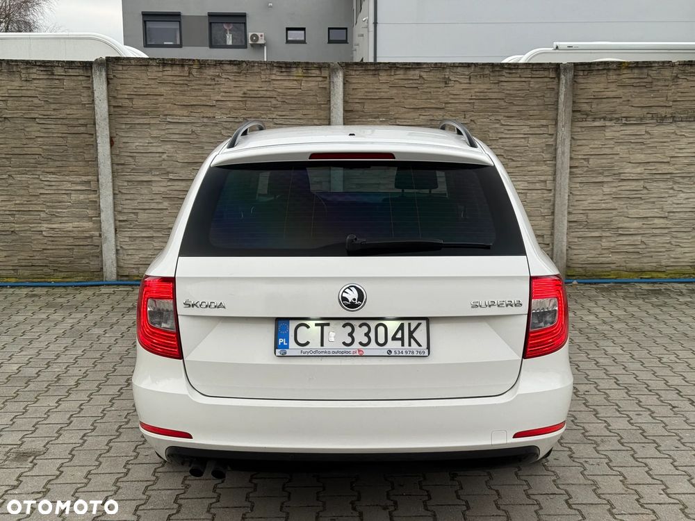 Skoda Superb 1.6 TDI Active Greenline - 9