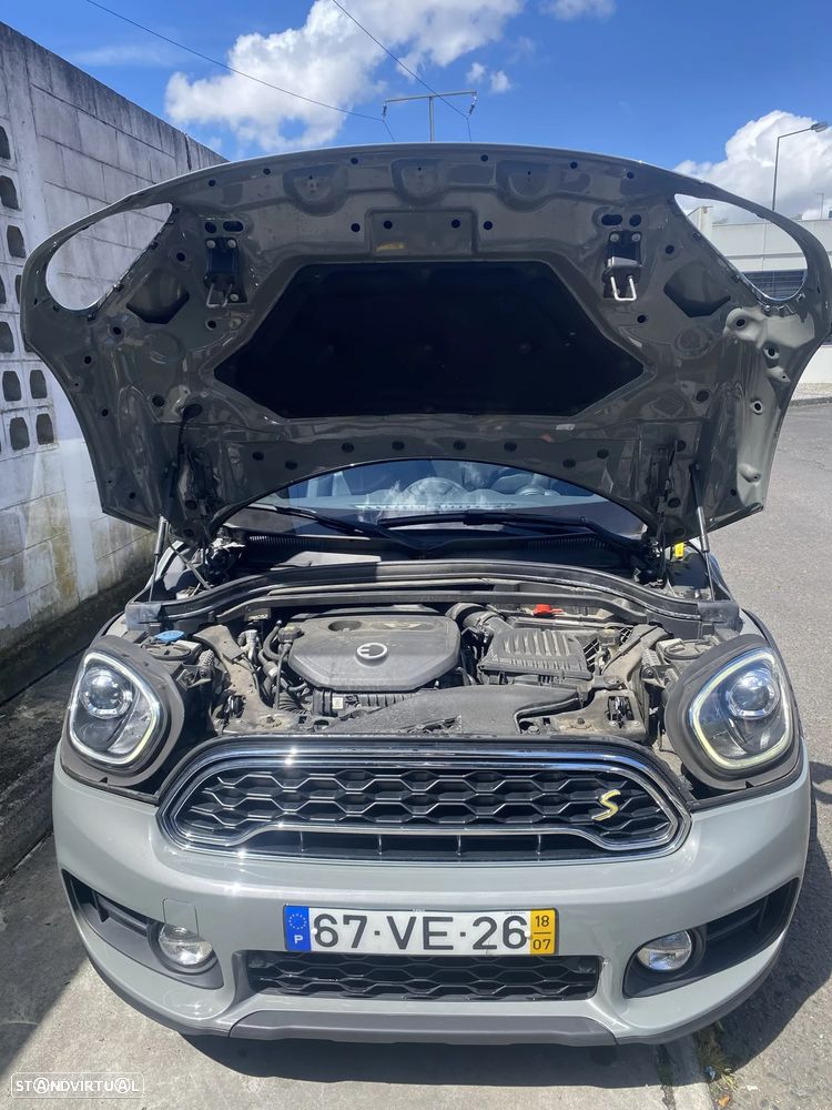 MINI Countryman Cooper ALL4 Auto - 6