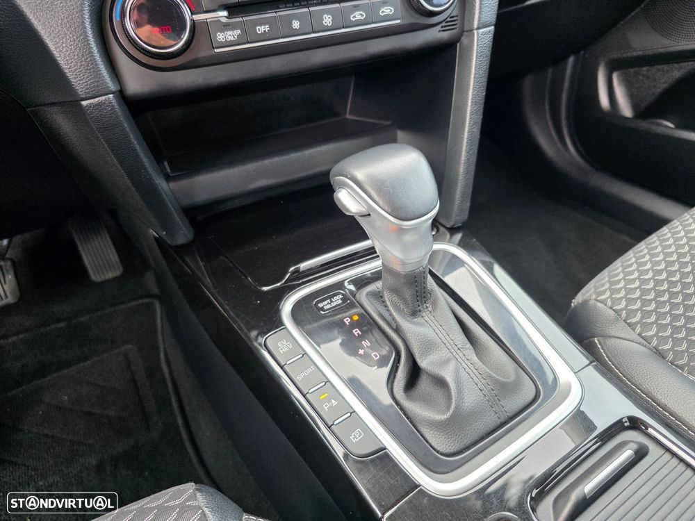 Kia XCeed - 15