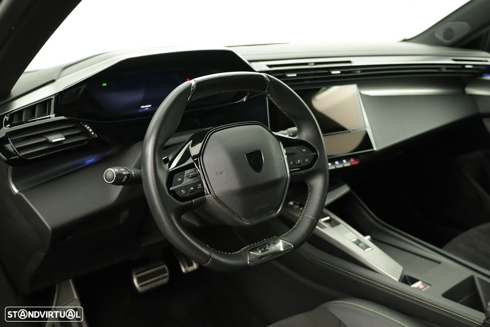 Peugeot 308 1.2 PureTech GT EAT8 - 7