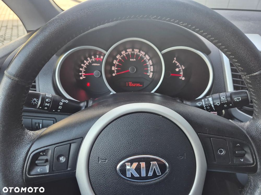 Kia Venga 1.4 L - 16